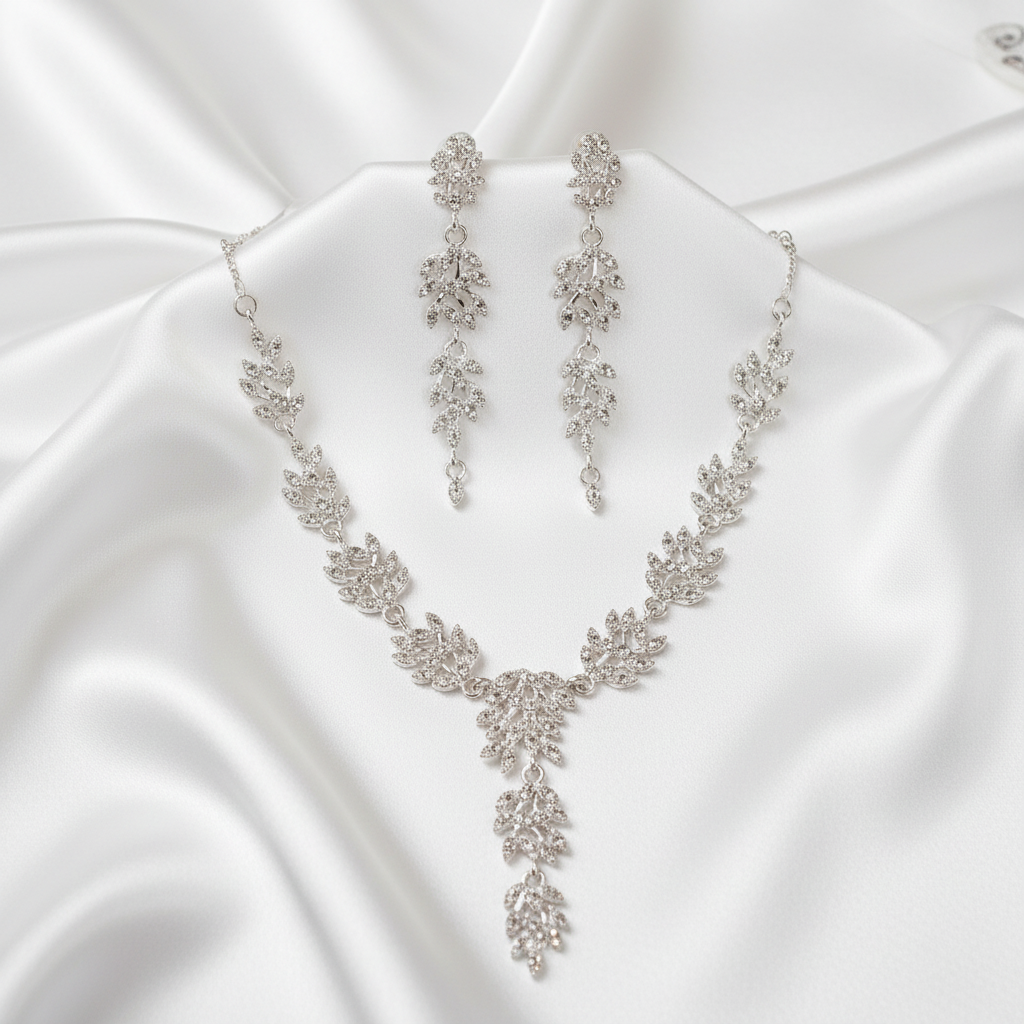 مجموعة مجوهرات 2 - خلفية بيضاء