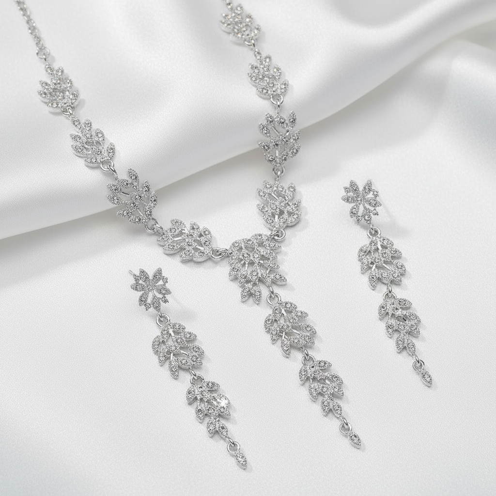 مجموعة مجوهرات 3 - خلفية بيضاء