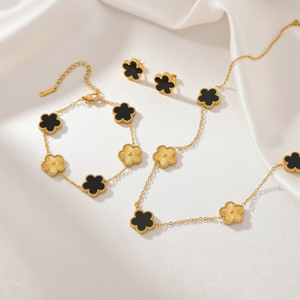 مجموعة مجوهرات 4 - خلفية بيضاء