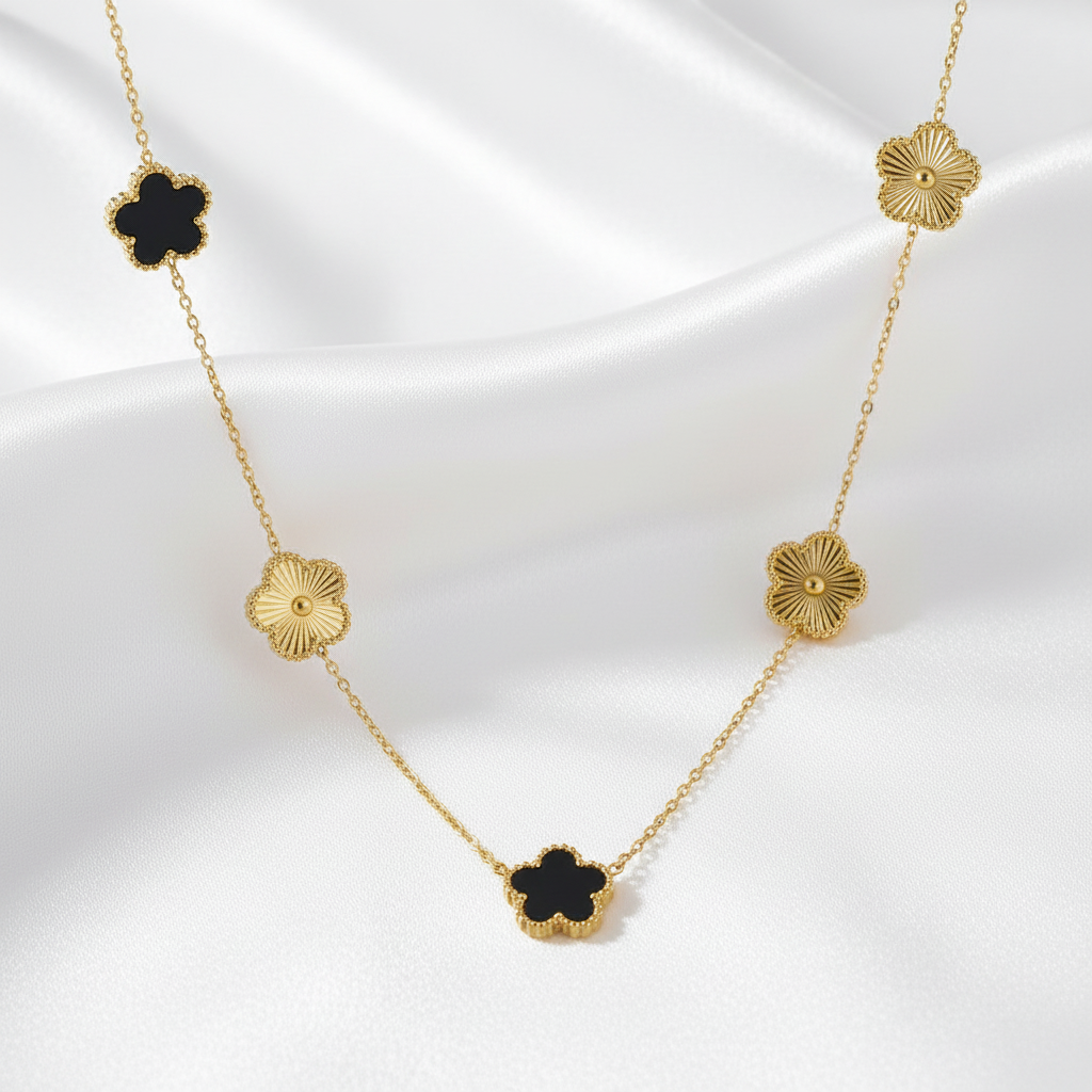 مجموعة مجوهرات 8 - خلفية بيضاء