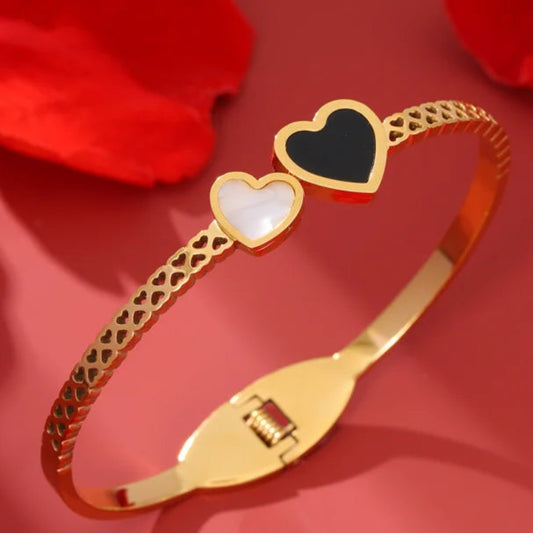 Elegantes Damen Armband - Vergoldet mit Pfirsich-Herz Design - Mein Shop